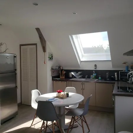 Le Charmillon, Appartement Cosi Avec Double Garage Mancey Exterior photo